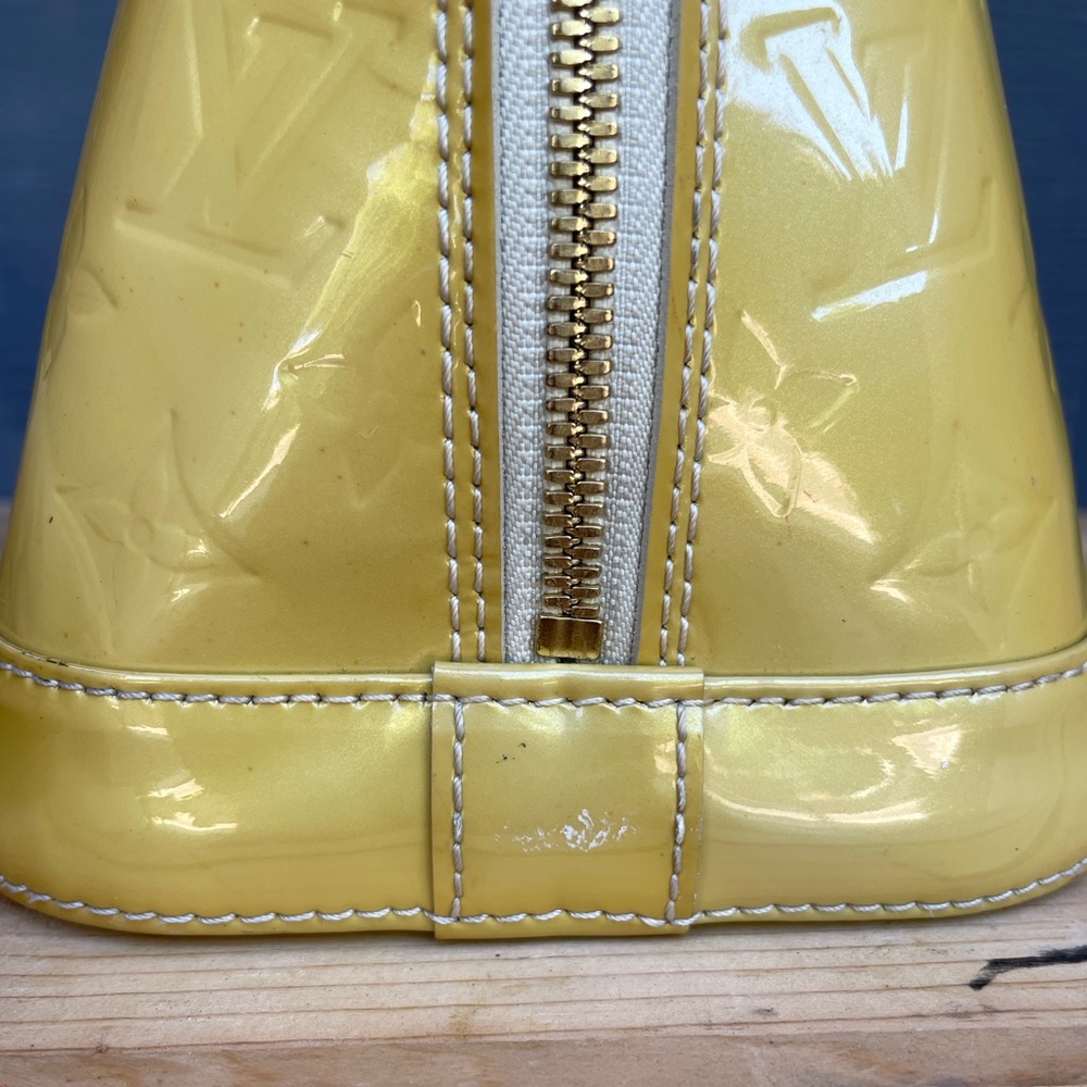 Authentic LOUIS VUITTON ALMA Venis pm handbag - Picture 7 of 17